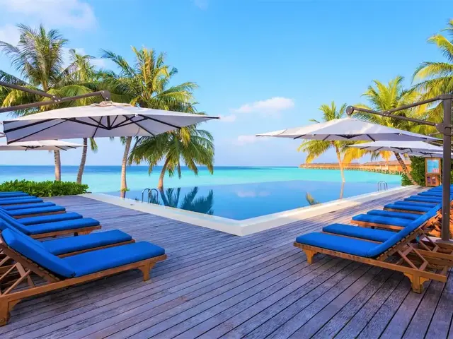 Vilamendhoo Island Resort photo 3