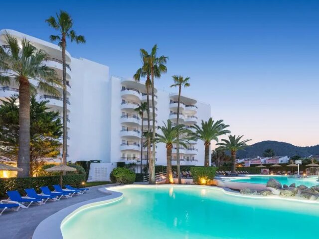 Alcudia Beach photo 0