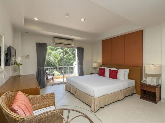 Bella Villa Pattaya 3rd Road photo 3