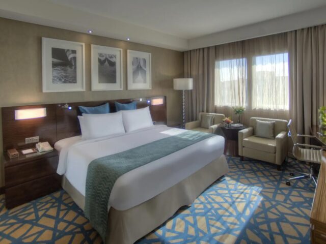 Crowne Plaza Dubai - Deira photo 2