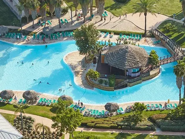 PortAventura World - Caribe photo 2
