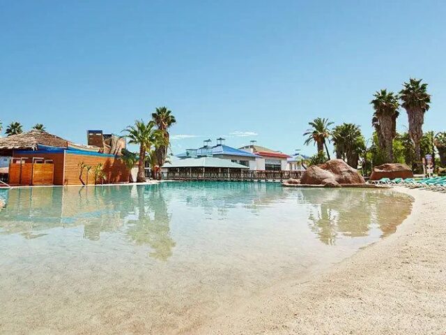 PortAventura World - Caribe photo 1