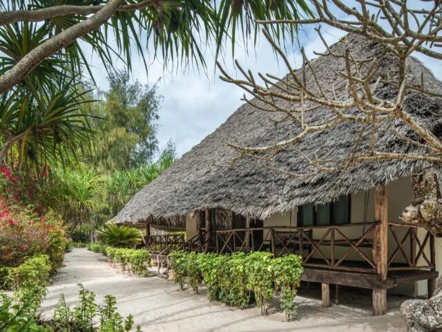 Hakuna Majiwe Beach Lodge photo 2