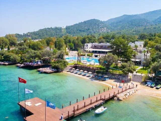 DoubleTree by Hilton Bodrum Isil Club photo 2