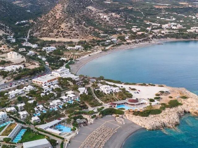 Kakkos Bay
