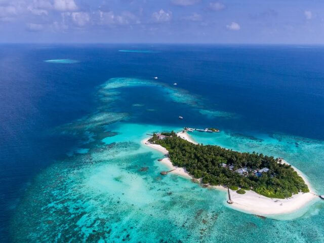 Makunudu Island photo 0