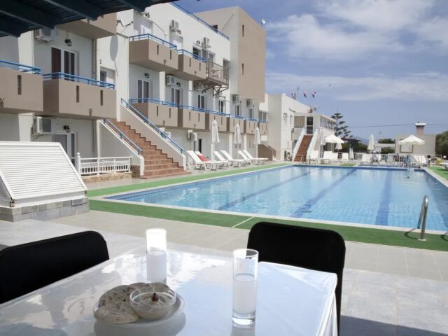 Athinoula photo 1