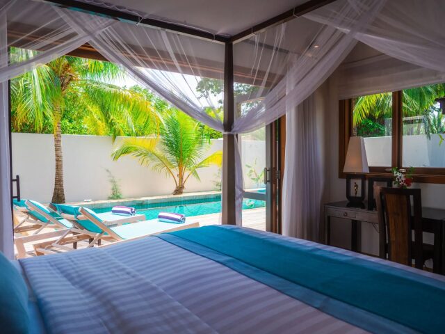 Kuredu Island Resort & Spa photo 2