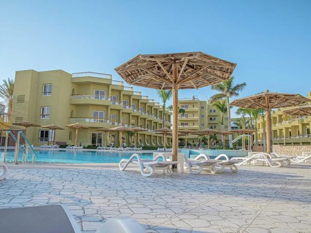 Palm Beach Resort photo 0