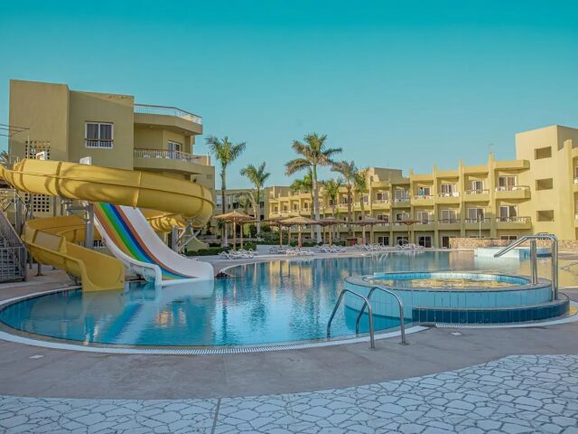 Palm Beach Resort photo 1