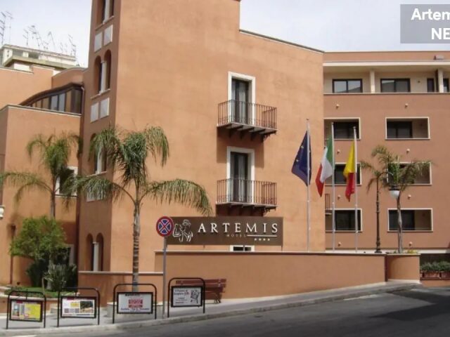 Artemis photo 0