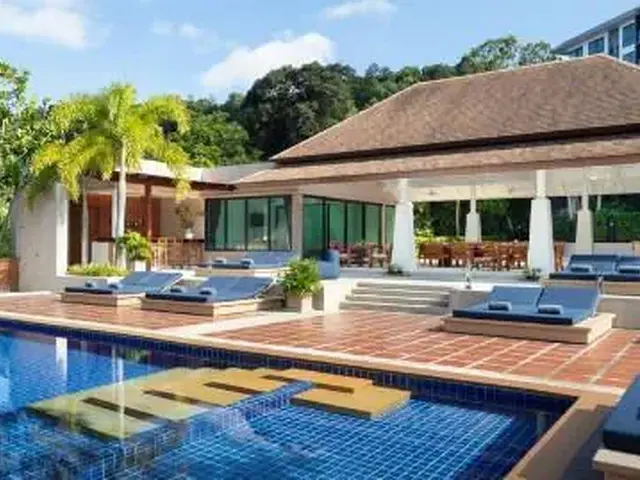 Avani Ao Nang Cliff Krabi Resort photo 1
