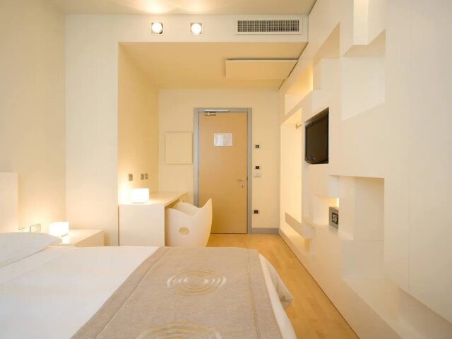 Eos photo 2