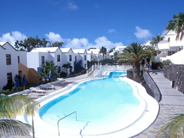 THe Apartamentos Morromar photo 2