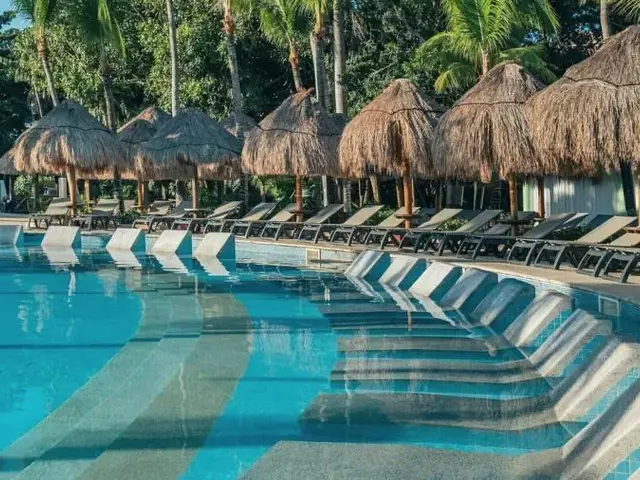 Iberostar Waves Paraiso del Mar photo 1