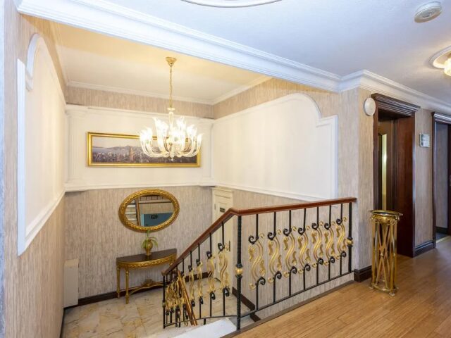 Arden City photo 2