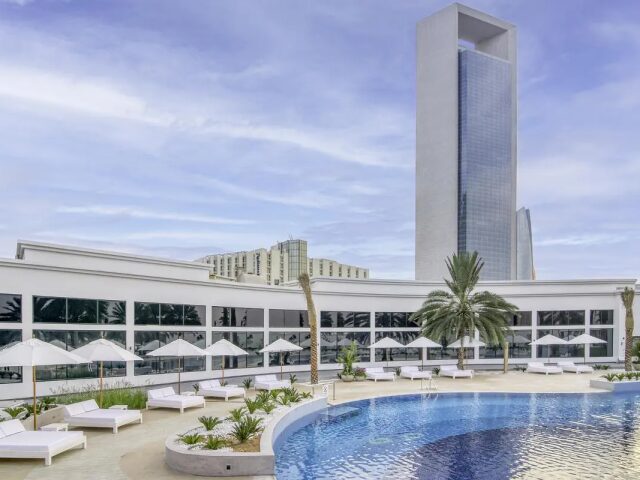 Radisson Blu Abu Dhabi Corniche photo 0