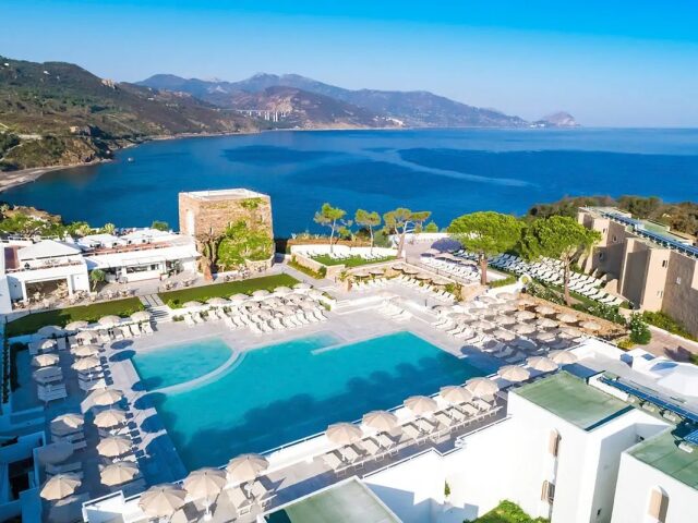 Mangia's Pollina Resort