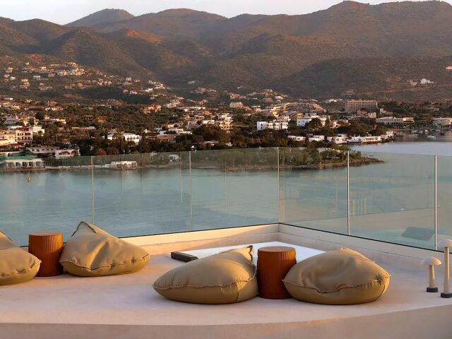 Mistral Bay