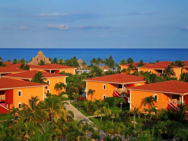 Ocean Maya Royale photo 1