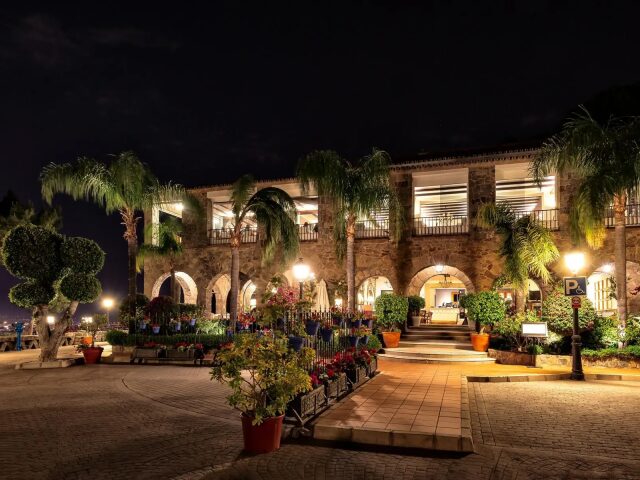 Parador de Malaga Gibralfaro photo 1