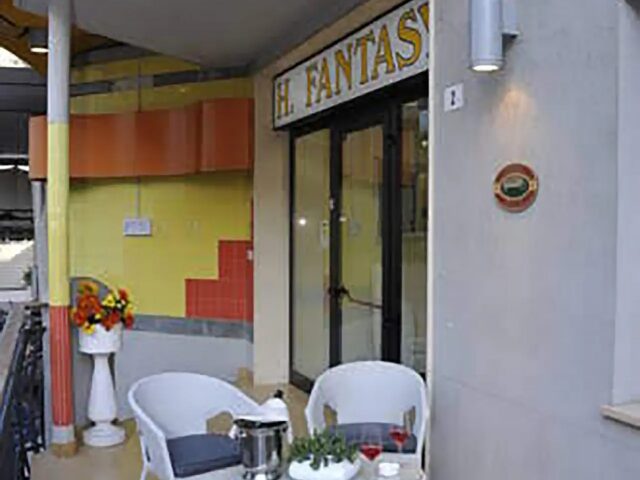 Ferretti Fantasy photo 1