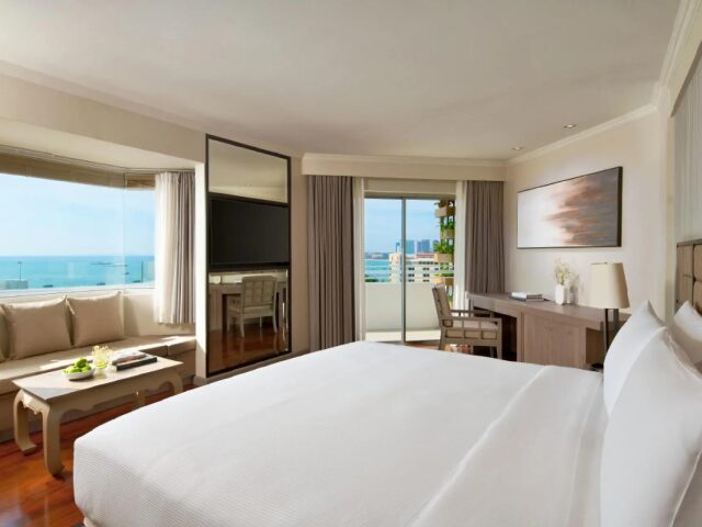 Avani Pattaya Resort photo 0
