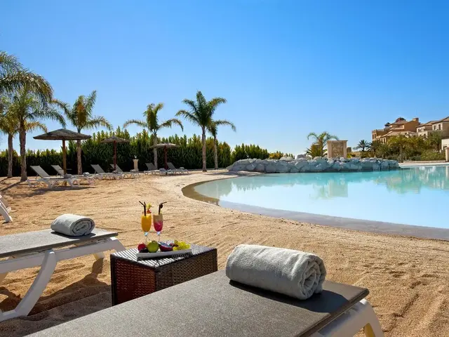 Melia Villaitana photo 3