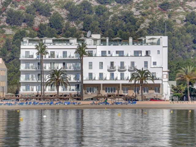 Pollentia Hotel Hoposa