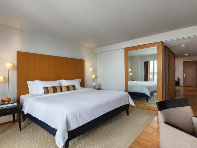 lebua at State Tower photo 1