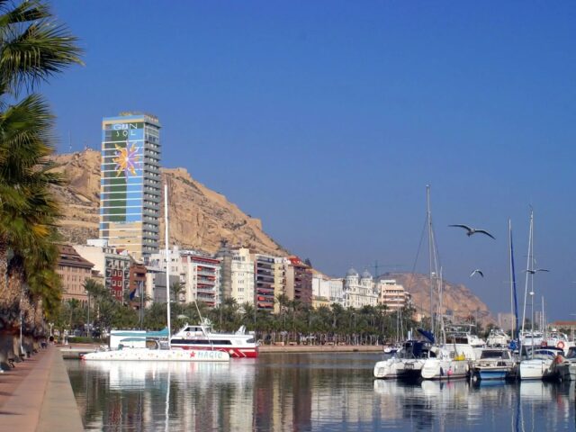 Alicante Gran Sol by Melia