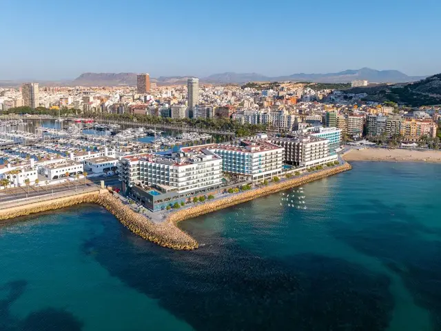 Innside by Melia Alicante Porta Maris photo 0