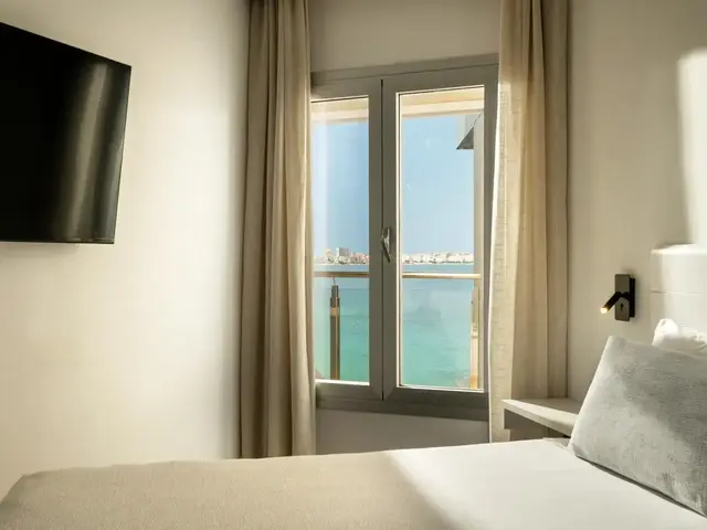 Innside by Melia Alicante Porta Maris photo 3