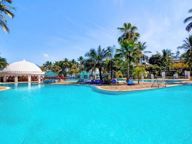 Southern Palms Beach Resort photo 2