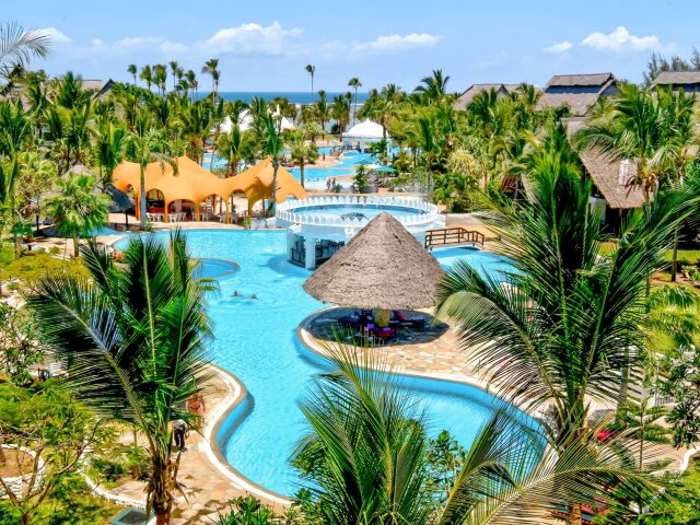 Southern Palms Beach Resort