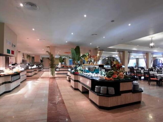 Grand Palladium Jamaica Resort
