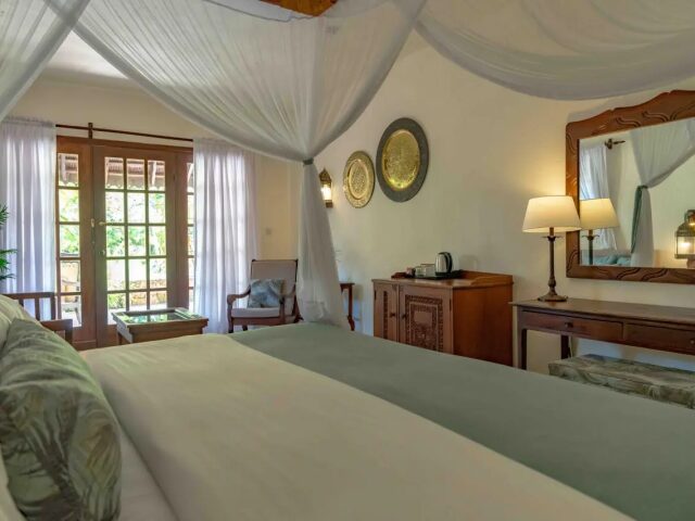 Breezes Beach Club & Spa photo 0