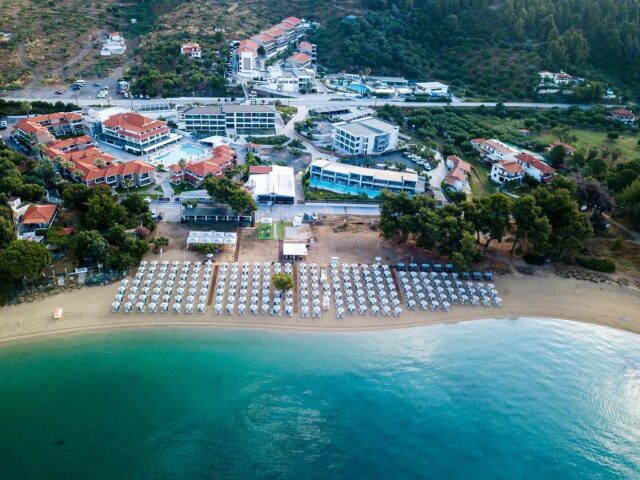 Lagomandra Beach photo 1