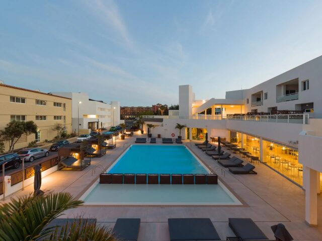 R2 Higos Beach Apartments photo 0