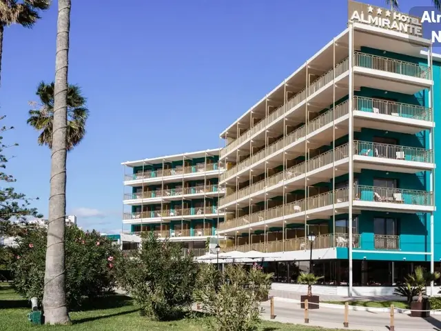 Almirante photo 2