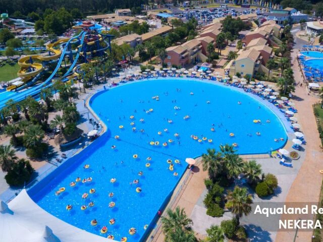 Aqualand Resort