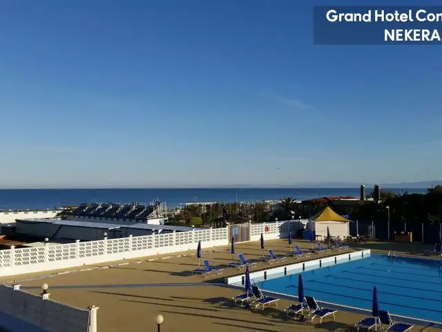 Grand Continental photo 2