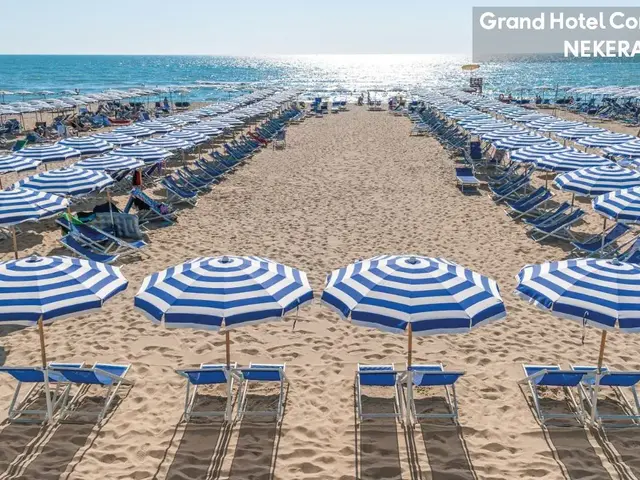 Grand Continental photo 1