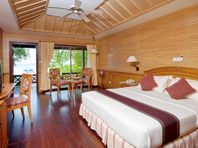 Royal Island Resort photo 2
