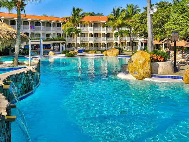 Lifestyle Tropical Beach Resort photo 1