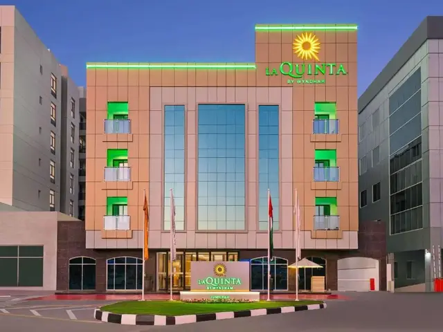 LA QUINTA BY WYNDHAM HOTEL JUMEIRAH DUBAI photo 1
