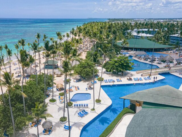 Grand Sirenis Punta Cana Resort photo 2