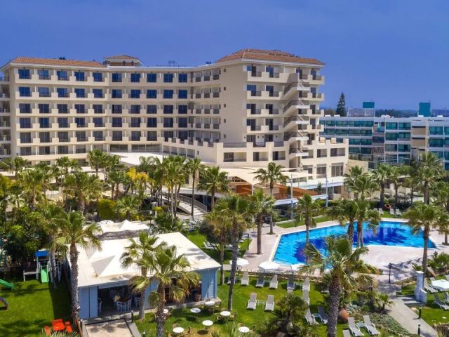 Aquamare Beach & Spa
