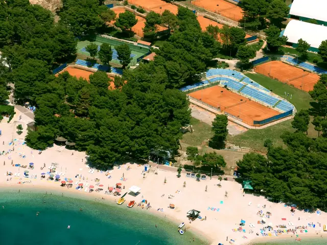 Sunny Makarska by Valamar photo 0
