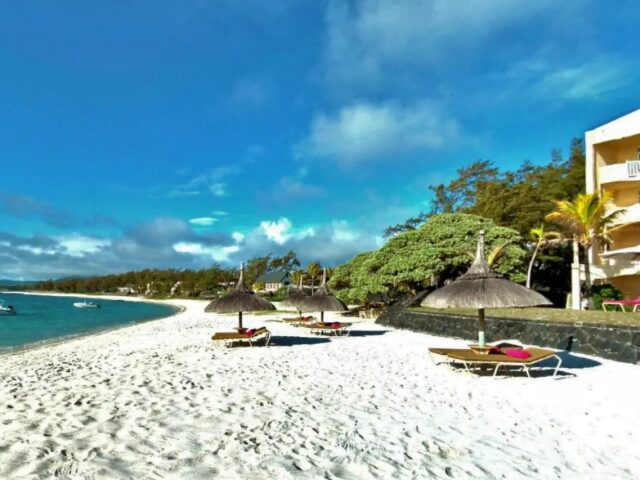 Silver Beach photo 1